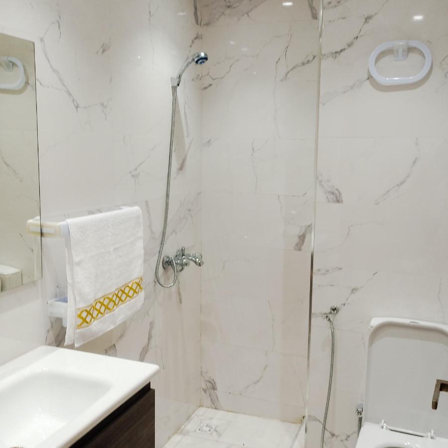 Super Apartement Totalement Neuf A Cote De Marjane Avec La Climatisation Et Wifi Танжер Екстериор снимка
